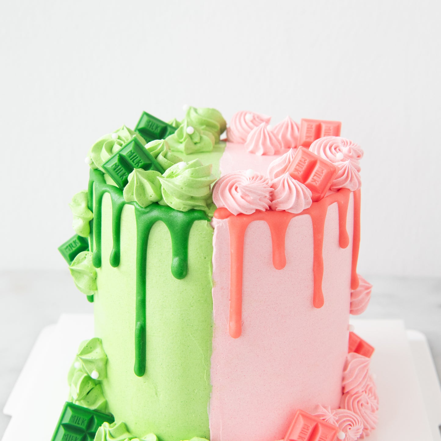Pink & Green two sides 5'inch Cake | (U.P $198.00)