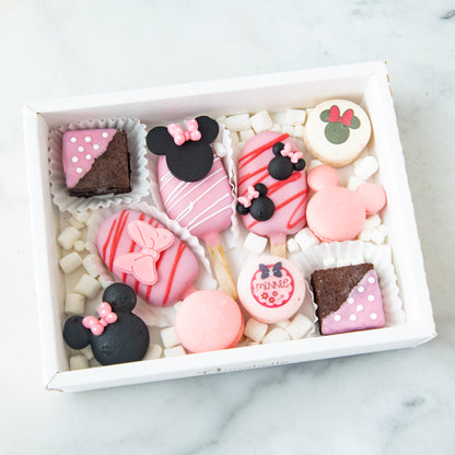 Disney Minnie Mouse Macaron Cakesicles Set | (U.P $65.80)