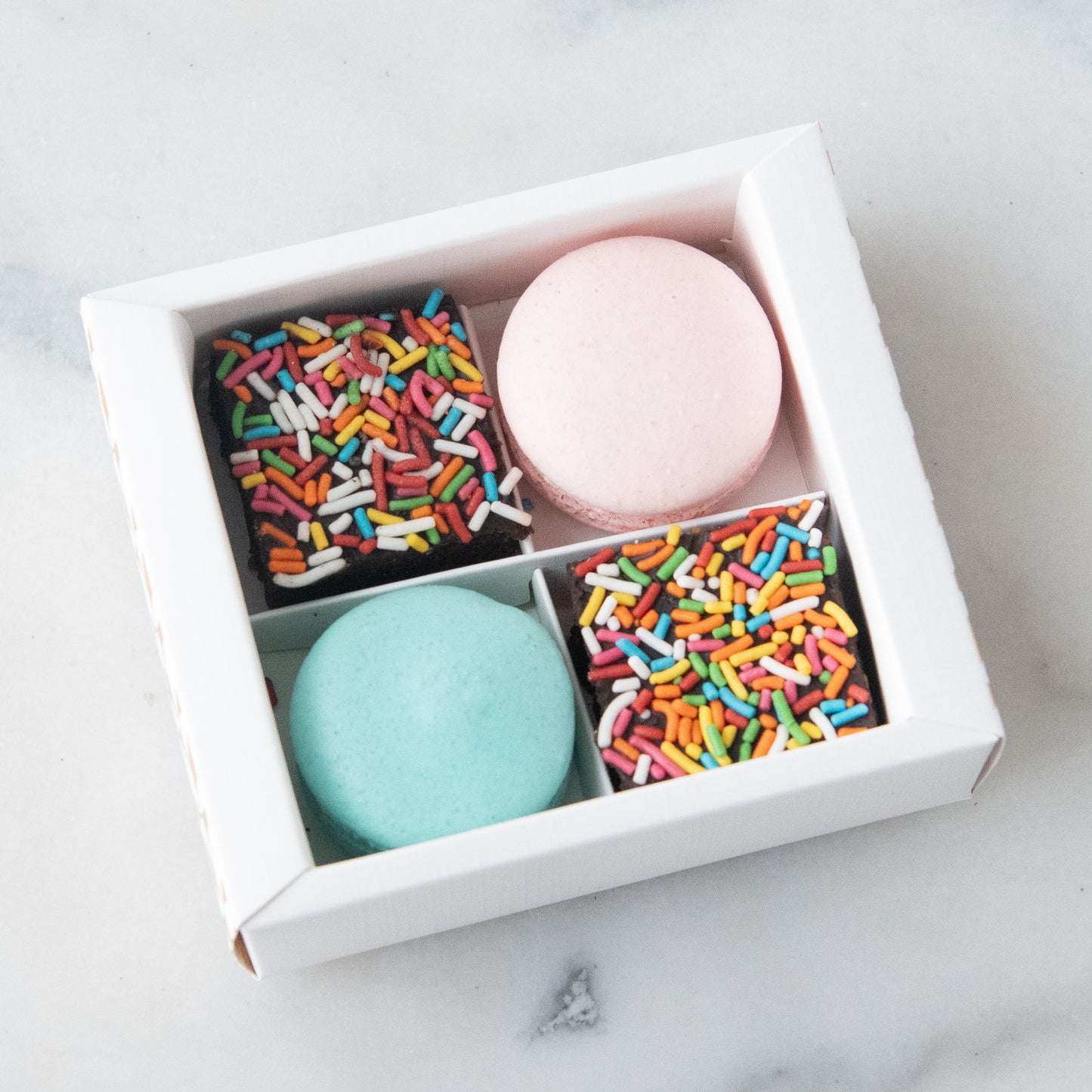 Bundle of 10 4pcs Macaron and Brownie Gift Set | $88