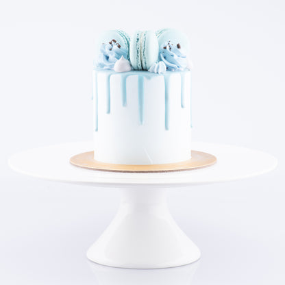 Bundle Set | Cookies & Cream Cake Petite + 6pcs C1 Macarons | $39.90 Nett