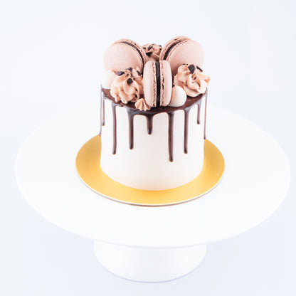 Bundle Set | Chocolate Truffle Cake Petite + 6pcs C1 Macarons | $39.90 Nett