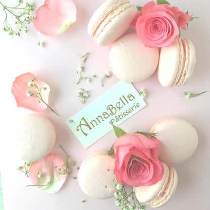 Macarons Bouquet Flowers (10pcs Heartshaped) with Fresh Flower and Ribbon + 1 Box 10pcs Premium 1